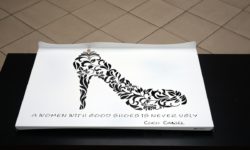 Półka ozdobna na buty